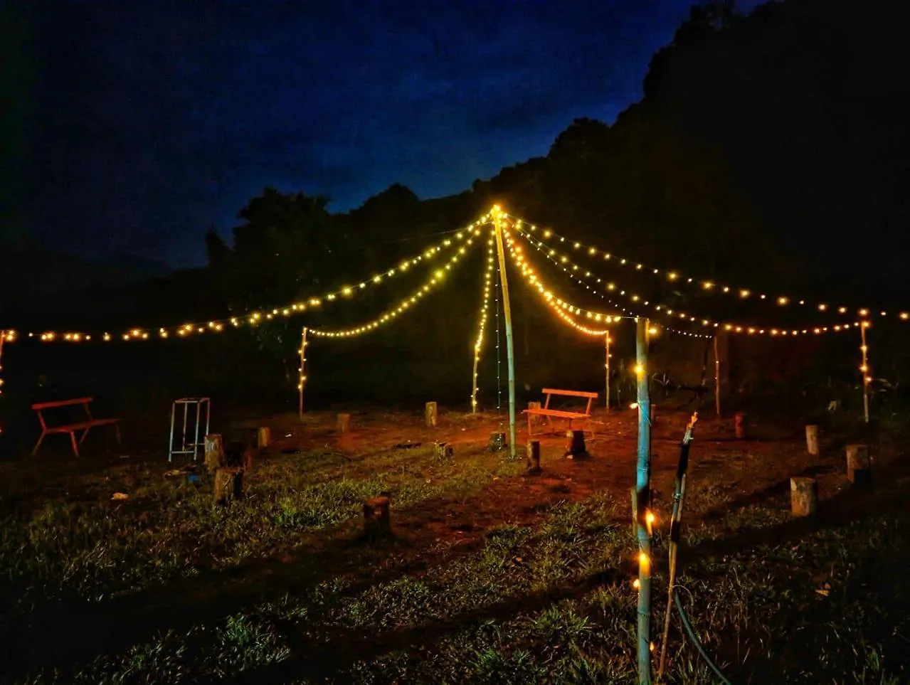 Misty Hideout Bed & Breakfast Kakkadampoyil